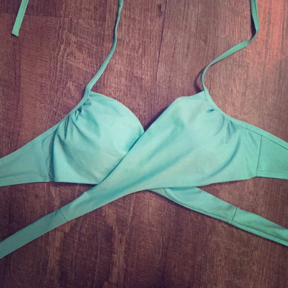 Victoria’s Secret Turquoise Bikini Wrap Top 32DD
